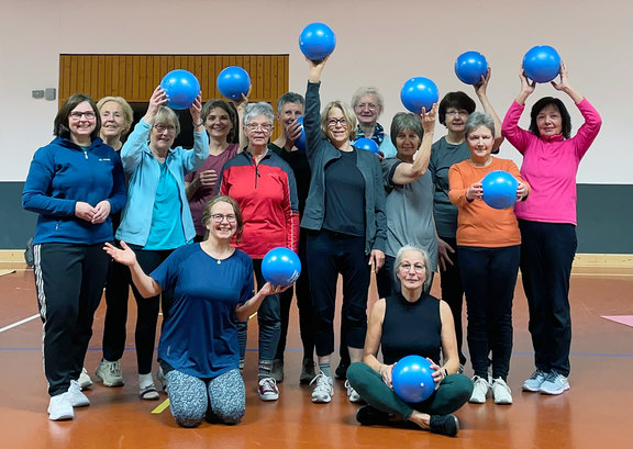 Fitnessgymnastik im VfL Bad Berleburg | Balance & Flex (Abteilung Turnen) Fitnessgymnastik im VfL Bad Berleburg | Balance & Flex (Abteilung Turnen)